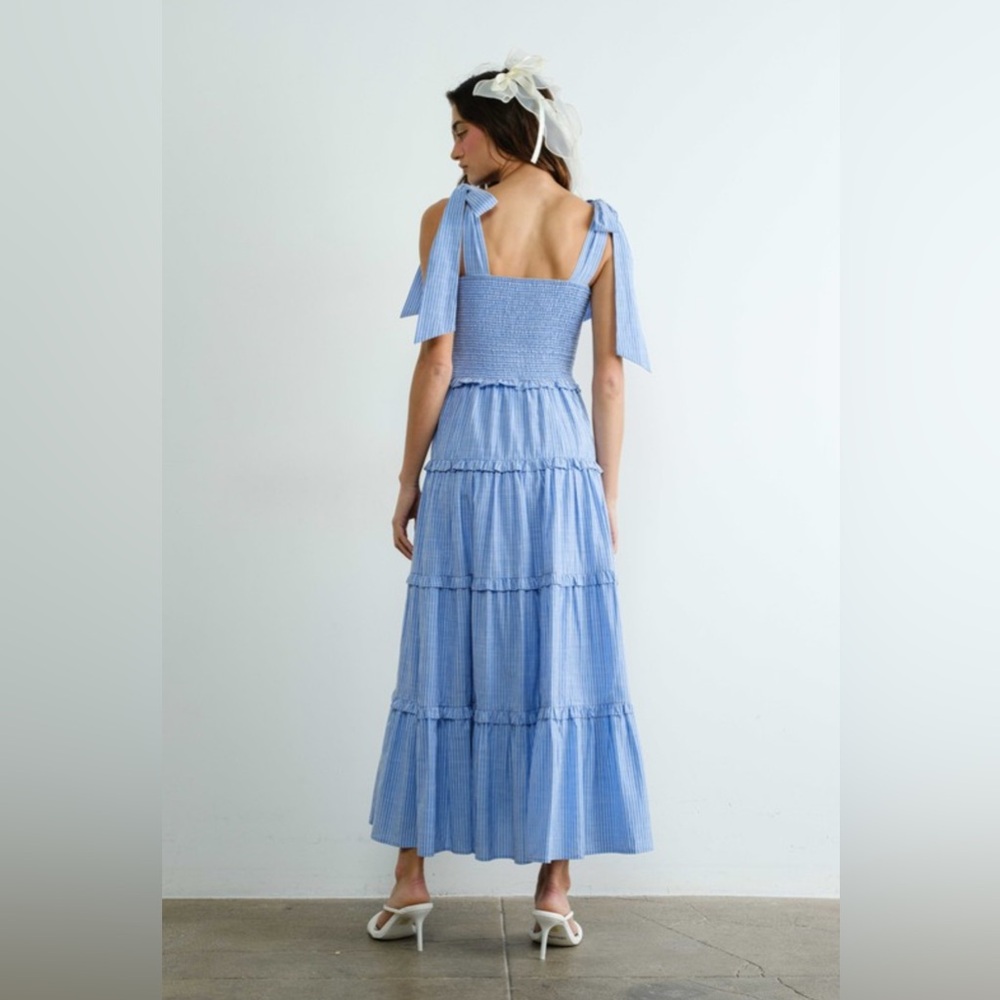 NWT Maxi Dress in blue with tie straps - Picture 6 of 7